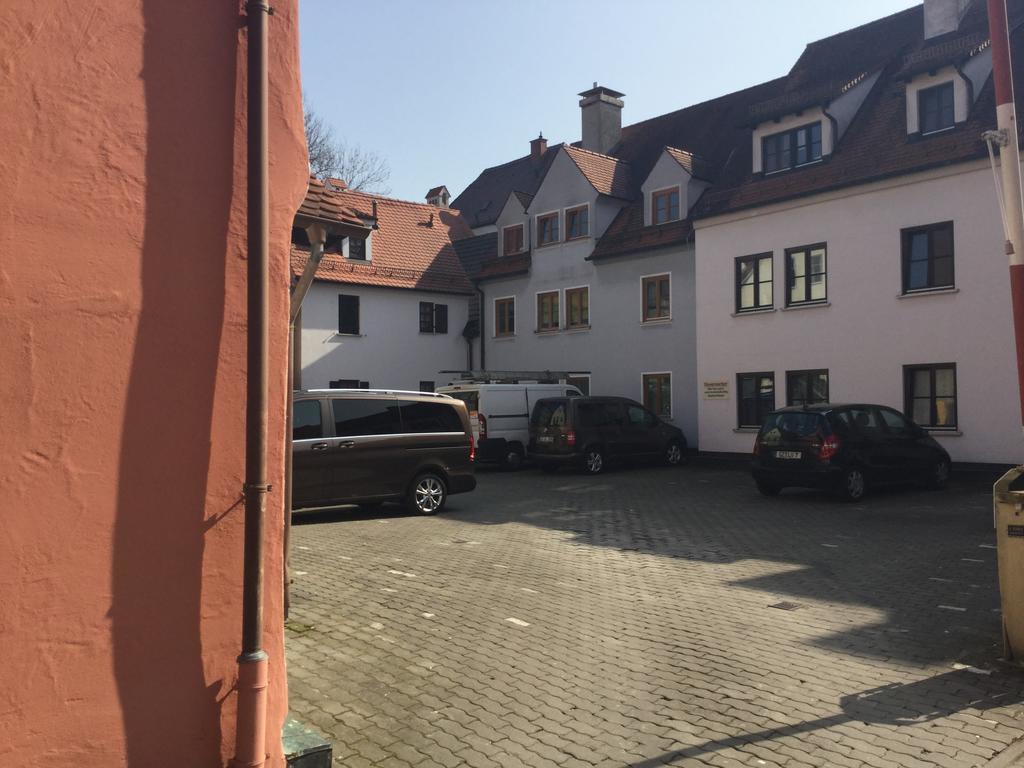 Kulisse Apartments Günzburg Buitenkant foto